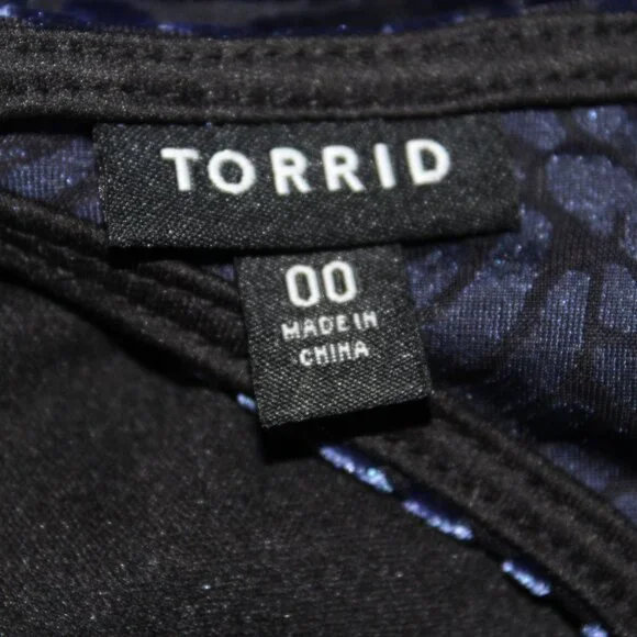 Torrid Blue Velvet Burnout Dress (1319) - Picture 9 of 11